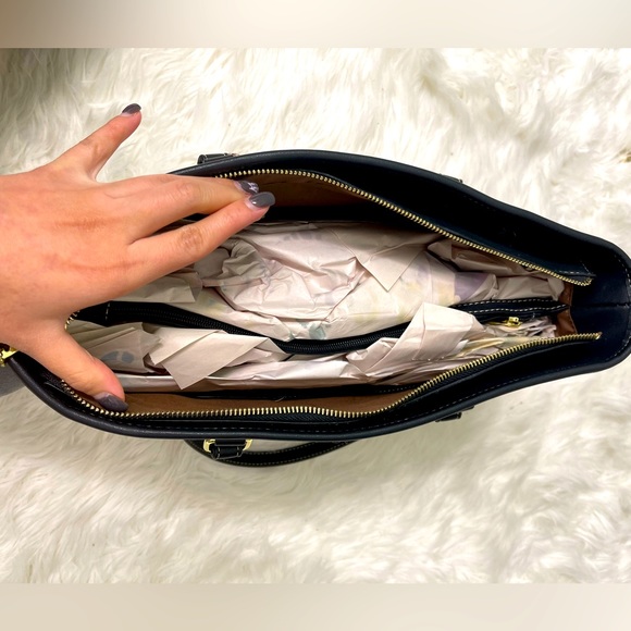 TTWN bear bag - Picture 5 of 6